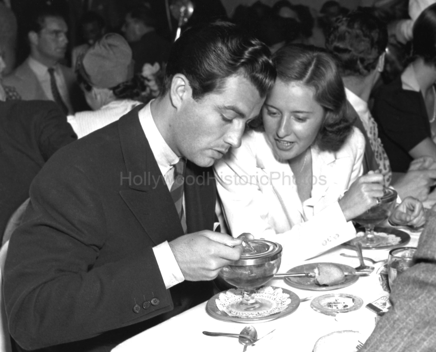 with husband Robert Taylor wm.jpg